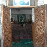 Вход в Соборную мечеть Бишкека