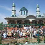 Открытие новой мечети в пригороде Оша