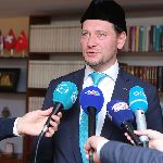 �������