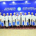 �������